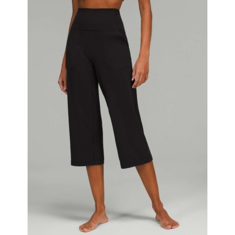 Lululemon Align High-Rise Wide-Leg Crop Pants Black Front Pockets High Waist 4
